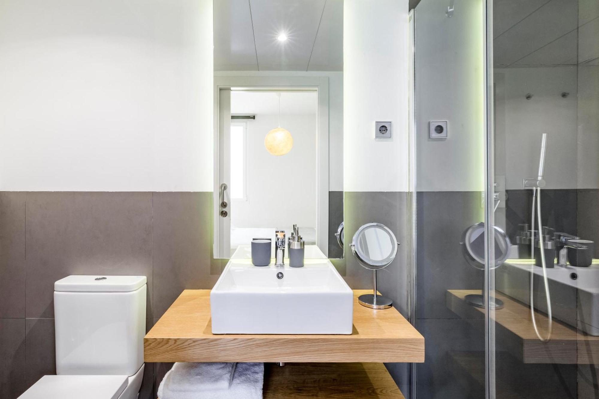 Home Suite Home Gran Via Madri Exterior foto